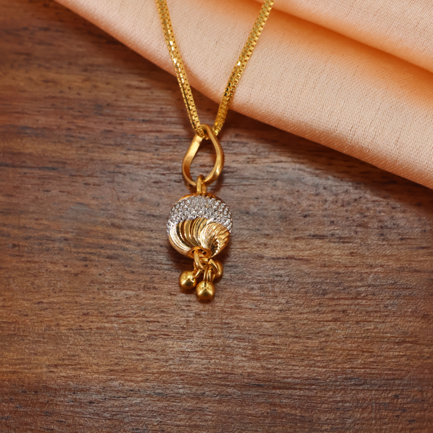 Pendant