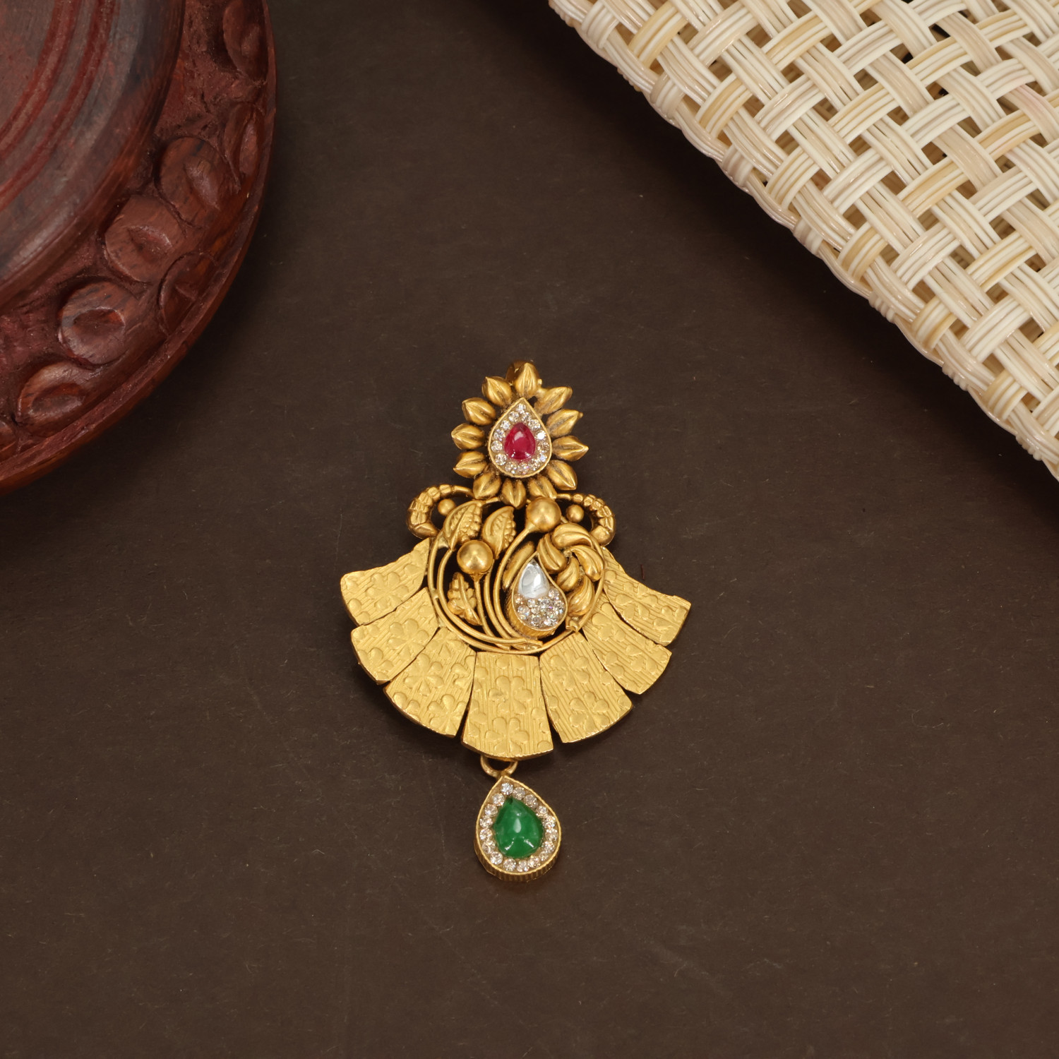 Pendant Set 