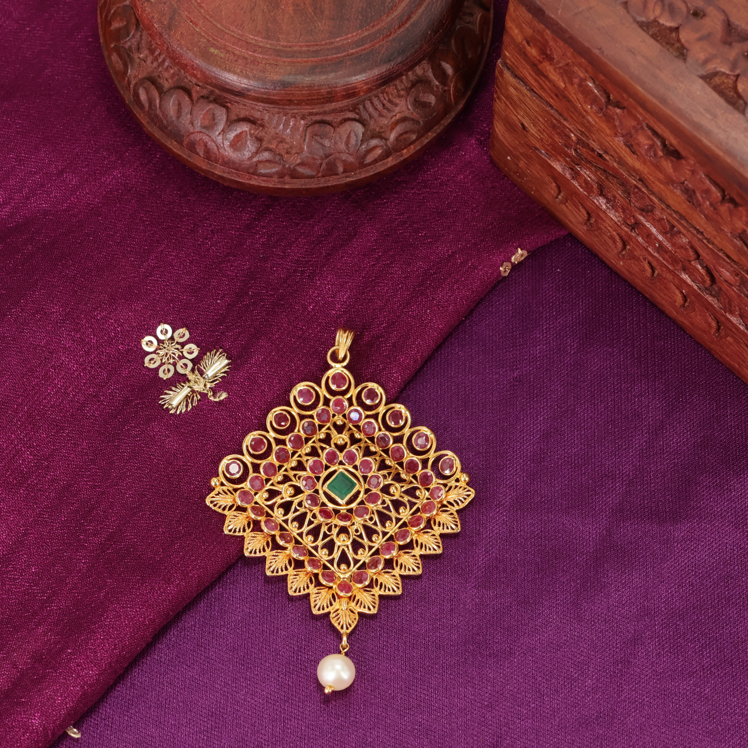  Pendant Set 