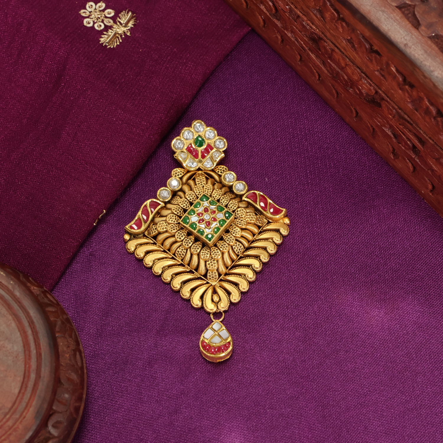  Pendant Set 