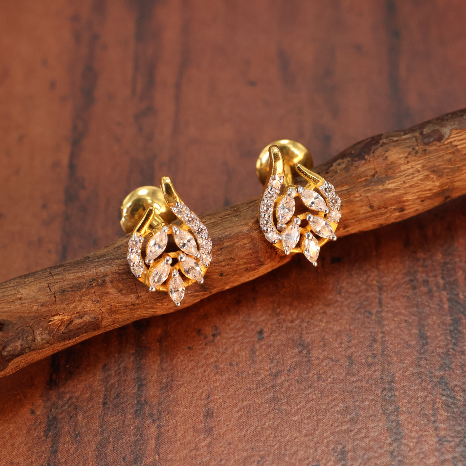 Pendant set