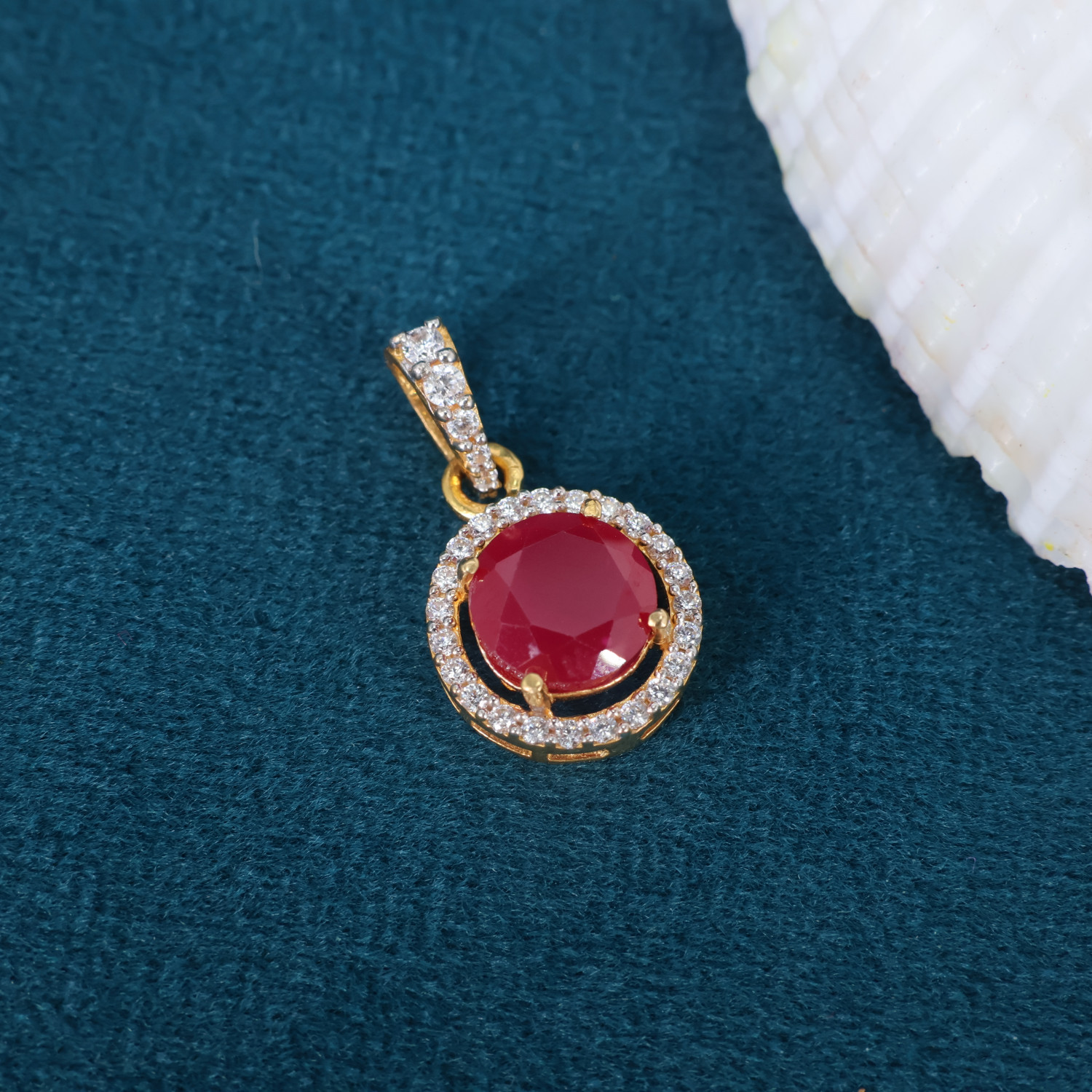 Pendant Set