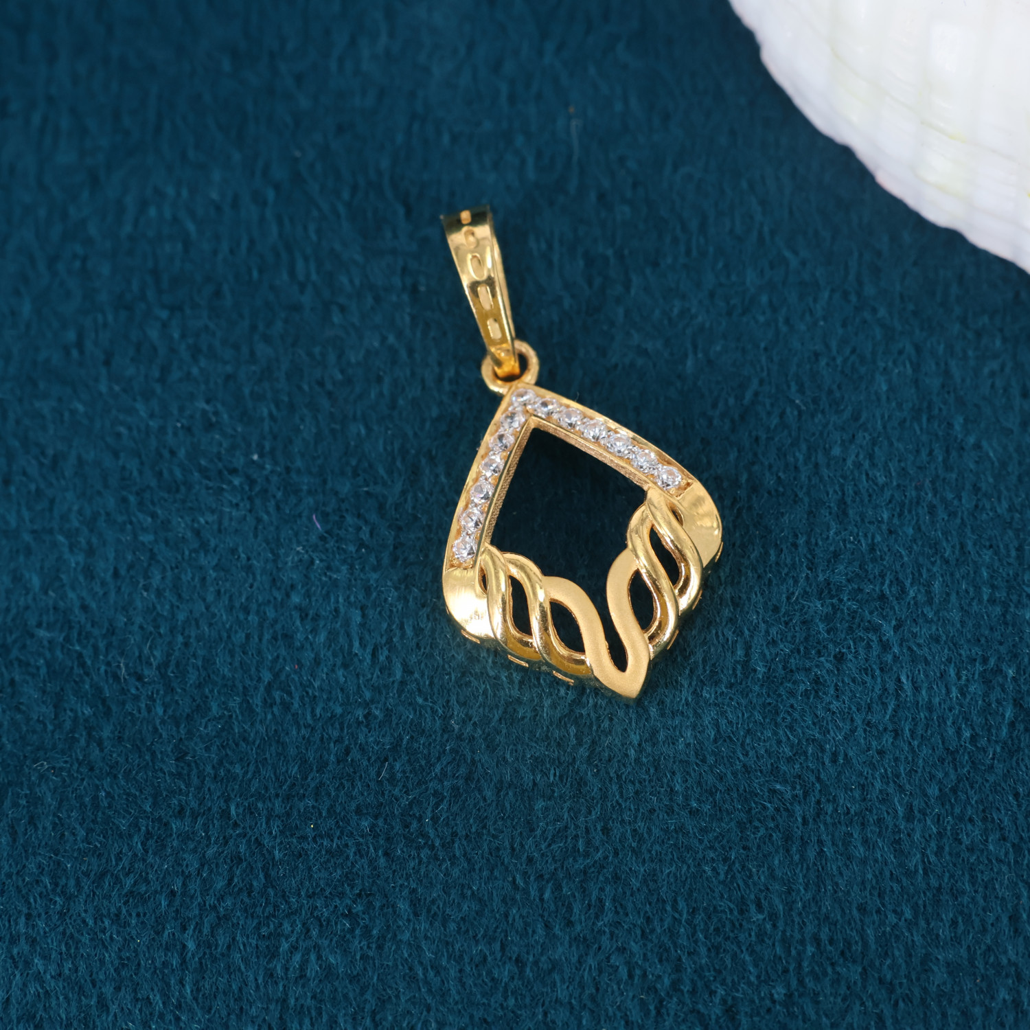 Pendant Set