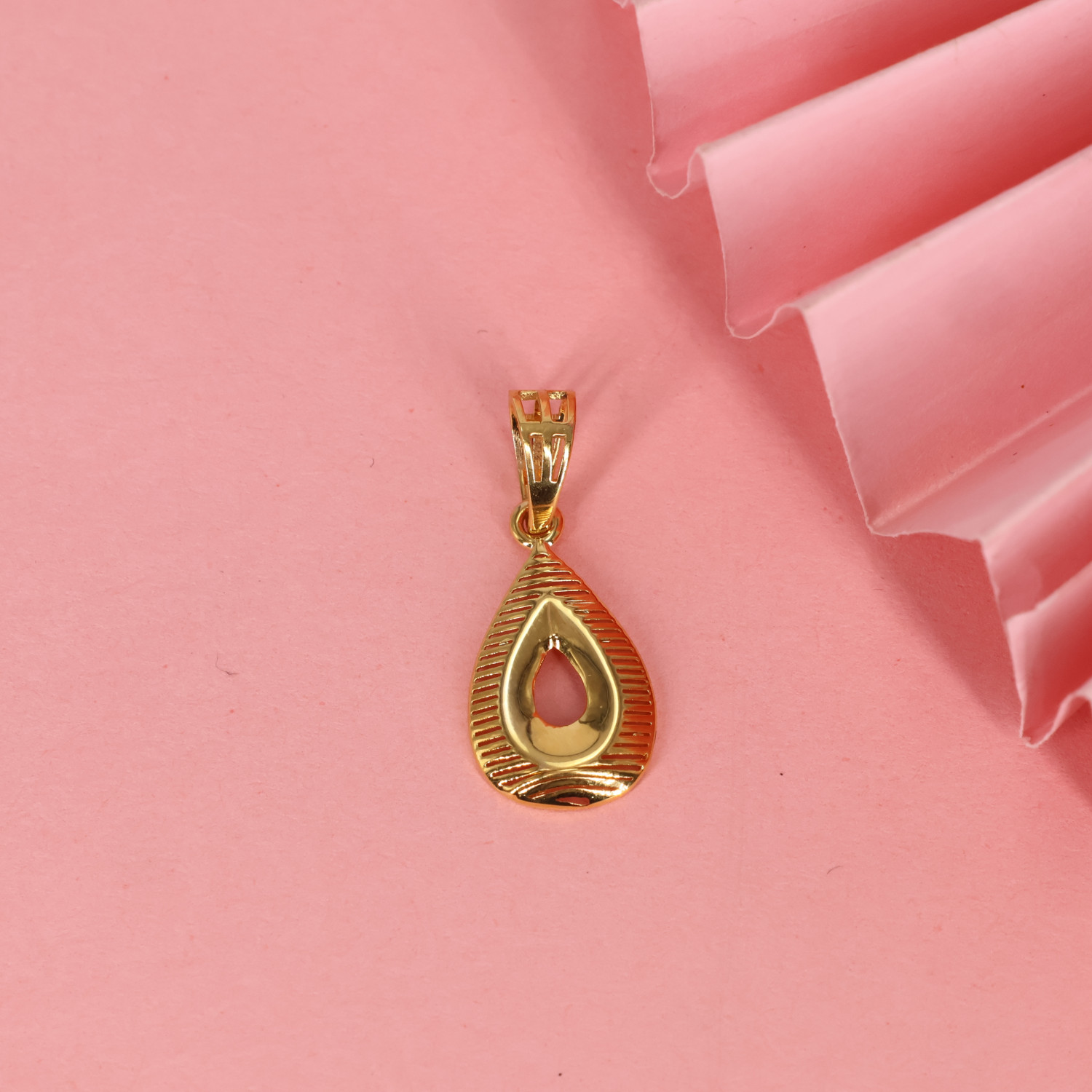 Delica Pendant Set