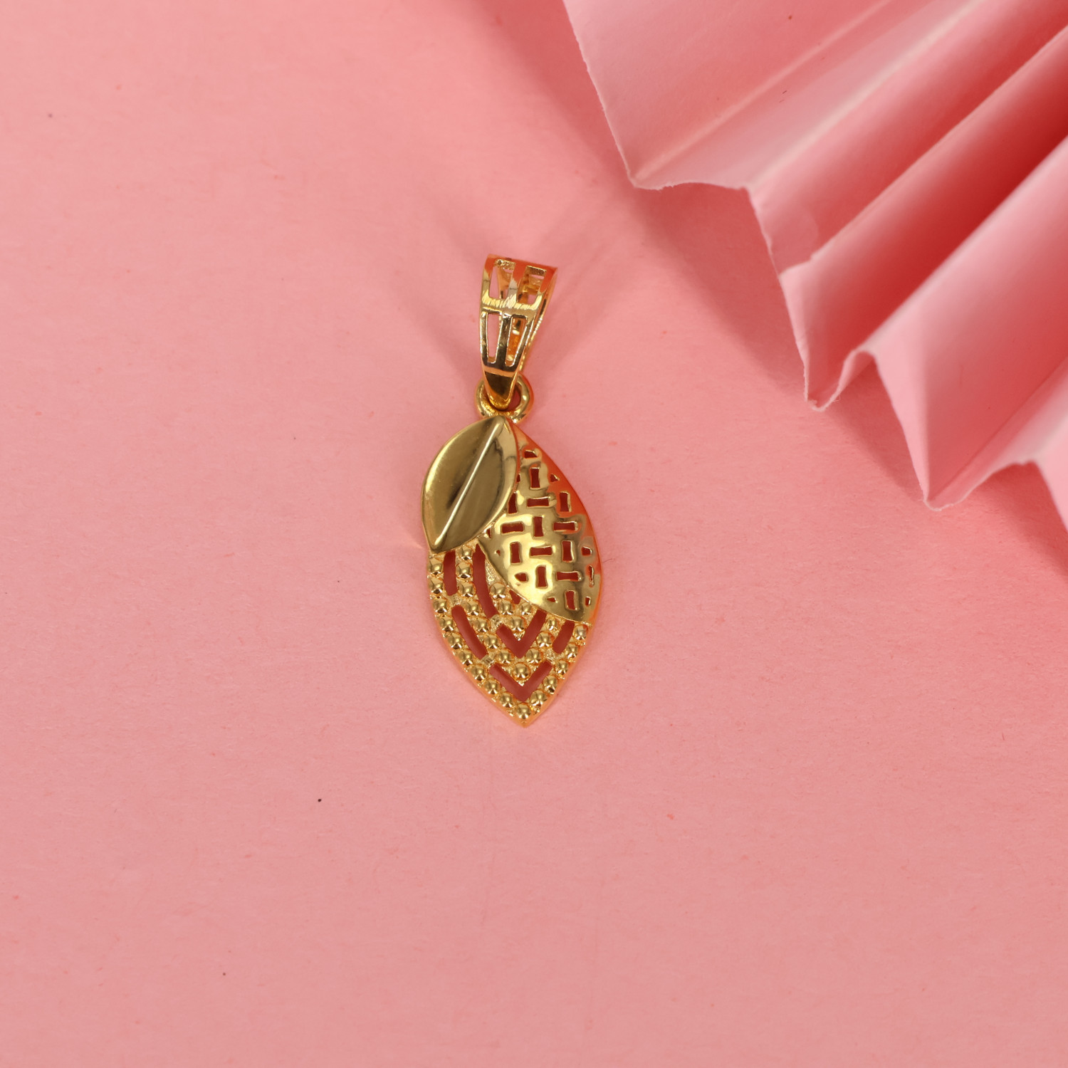 Delica Pendant Set