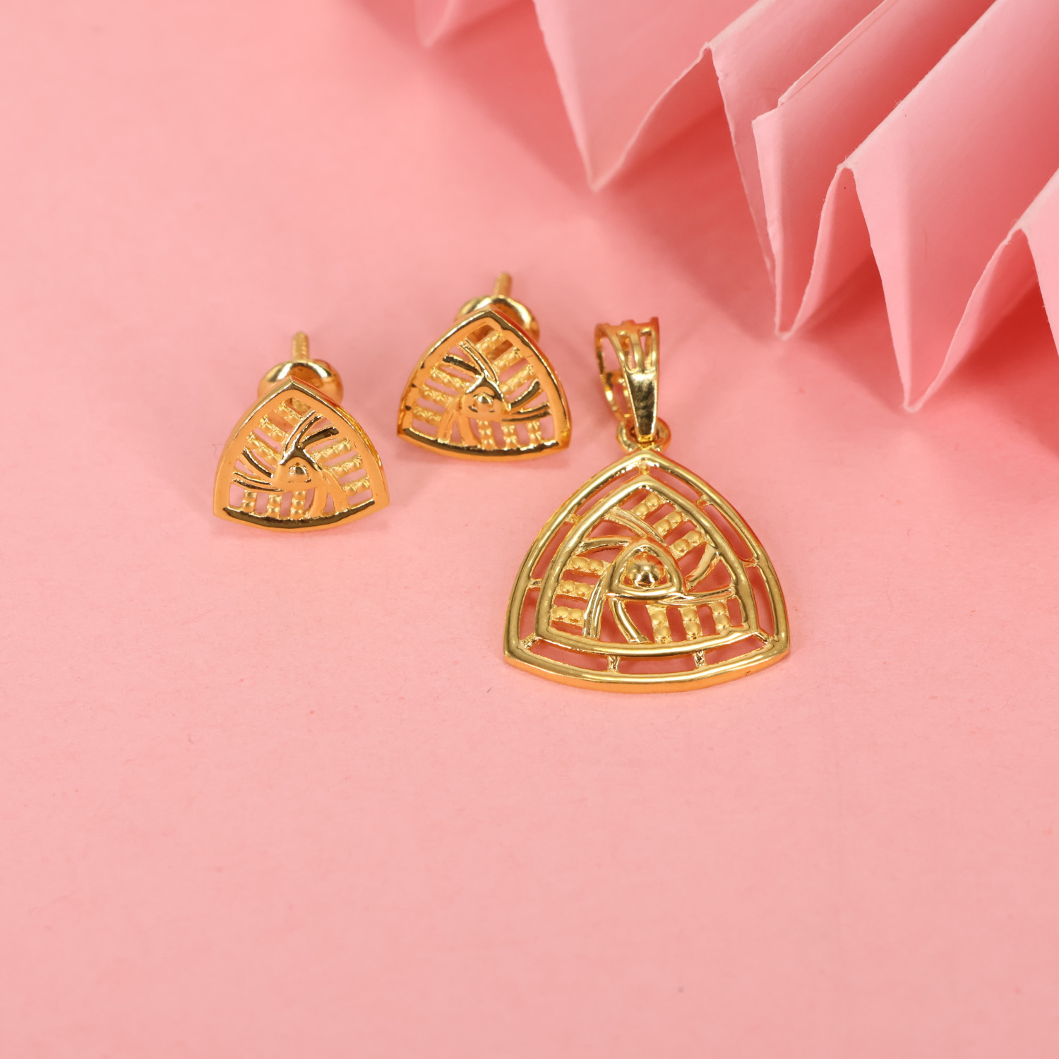 Delica Pendant Set