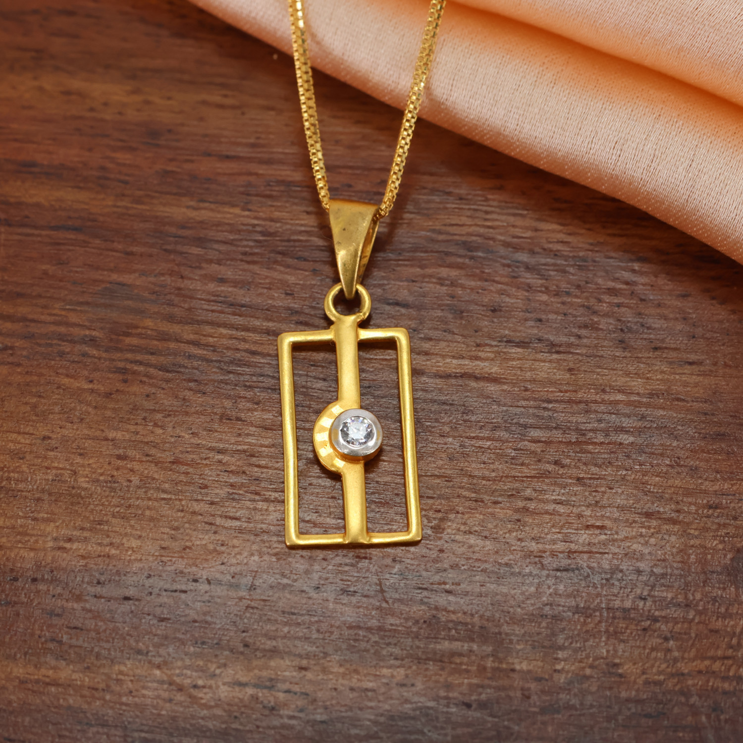 Pendant