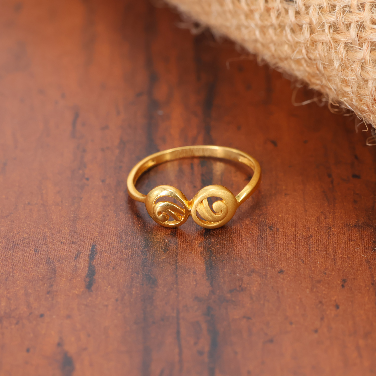 Ring