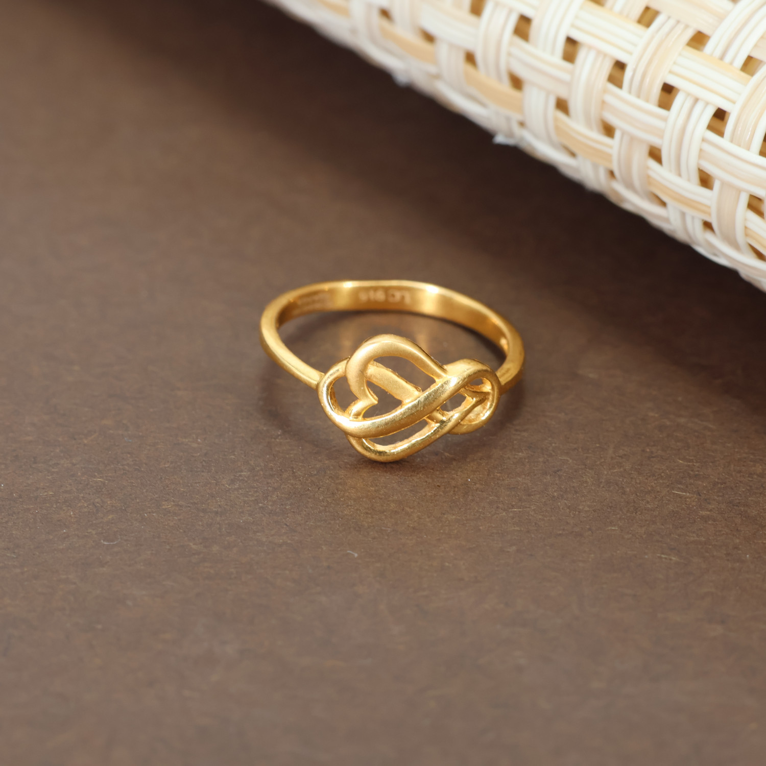 Ring