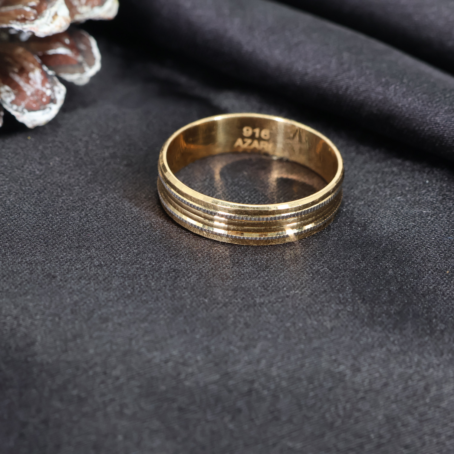 Ring