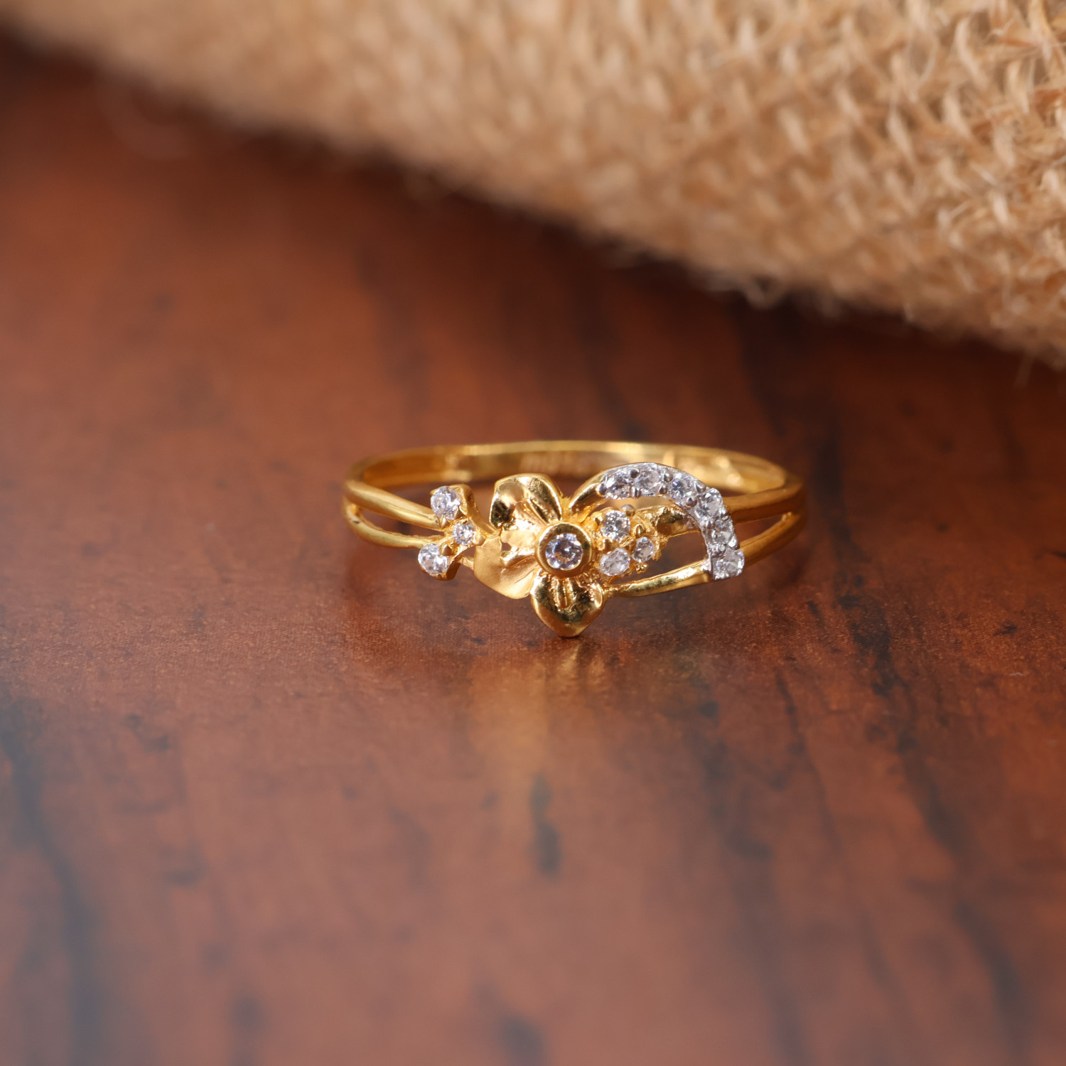 Ring