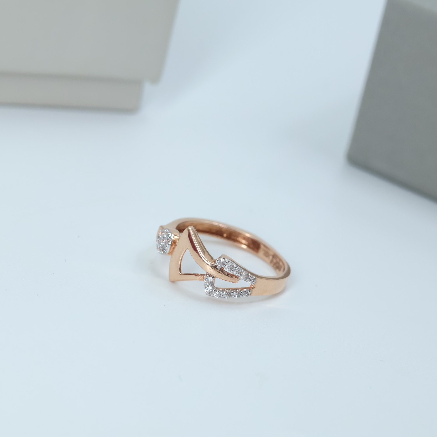 Delica Ring