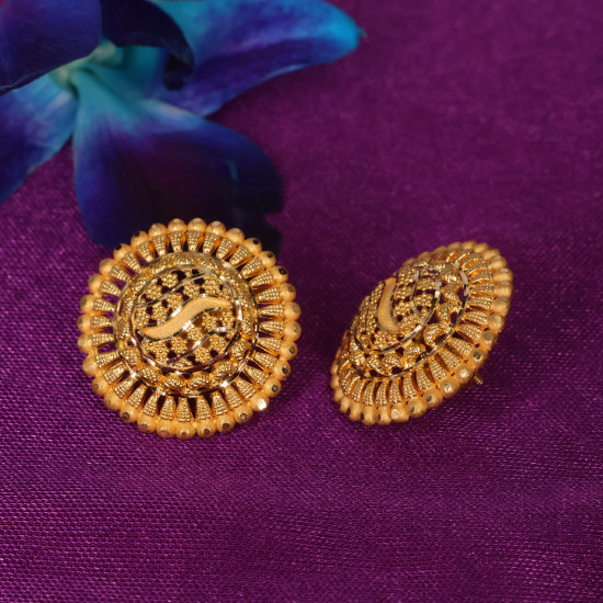 Earring 