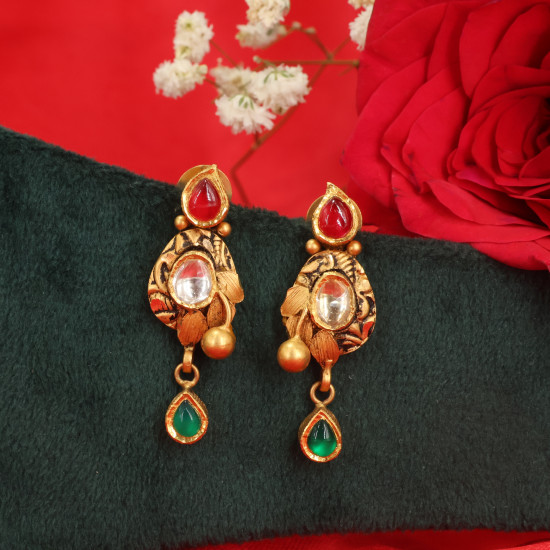 Earring 