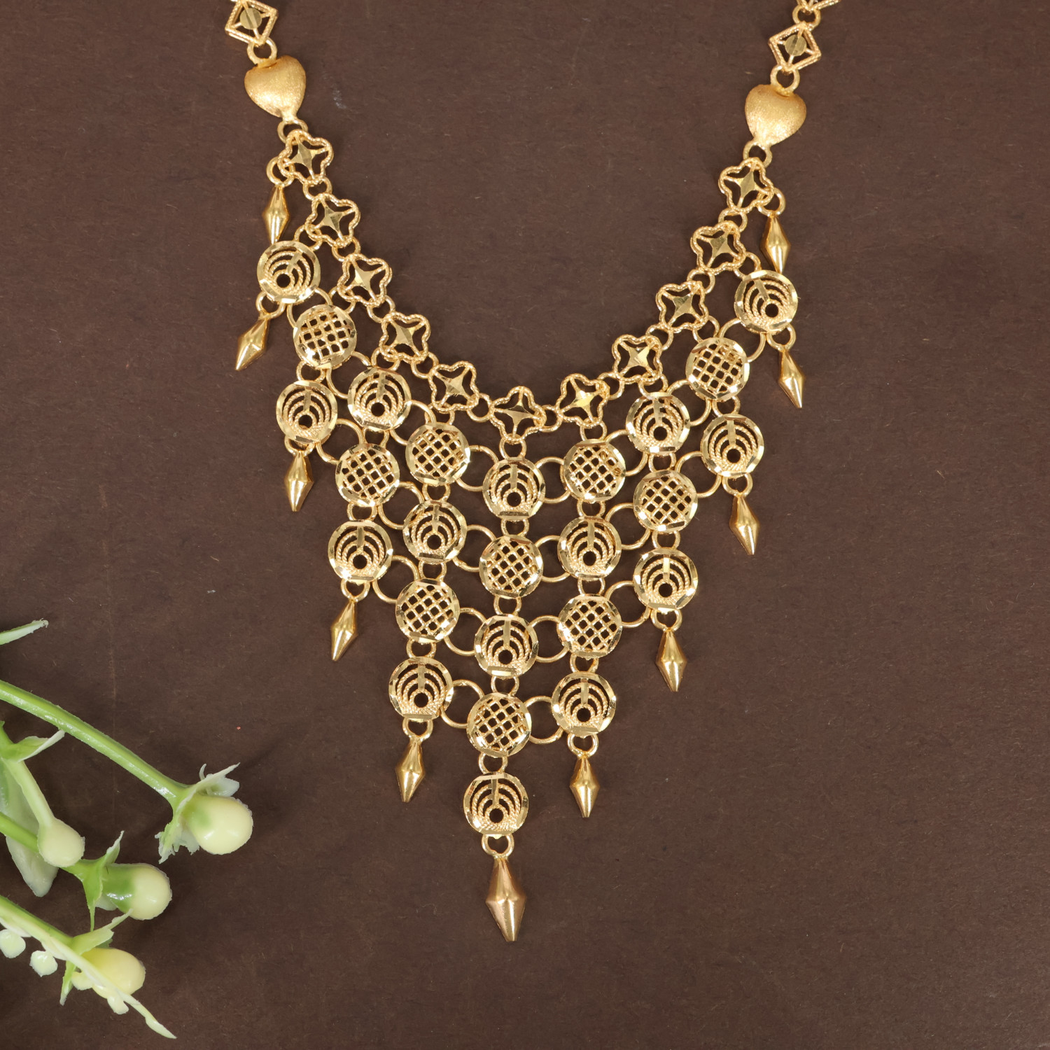 Necklace 