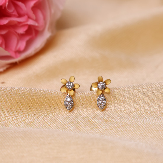  Earring