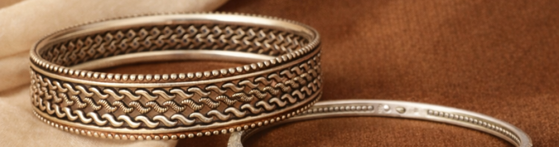 Silver Kadas Elegant Designs for Every Occasion Silver Kadas Elegant Designs for Every Occasion