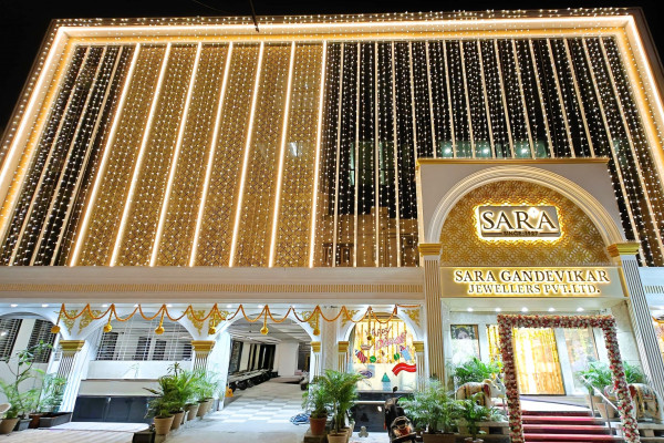 Dandia Bazar Gold Showroom