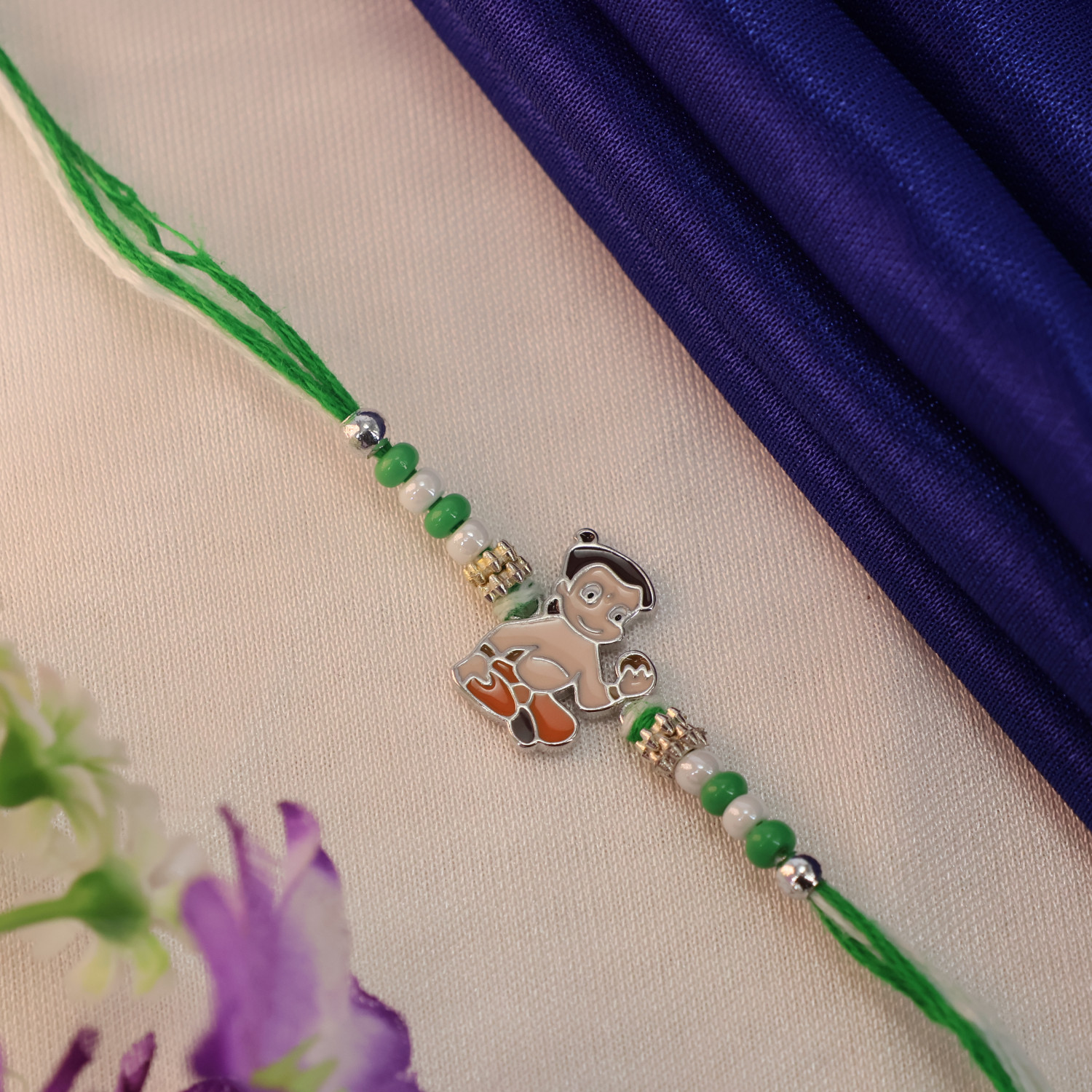  A Rakhi 