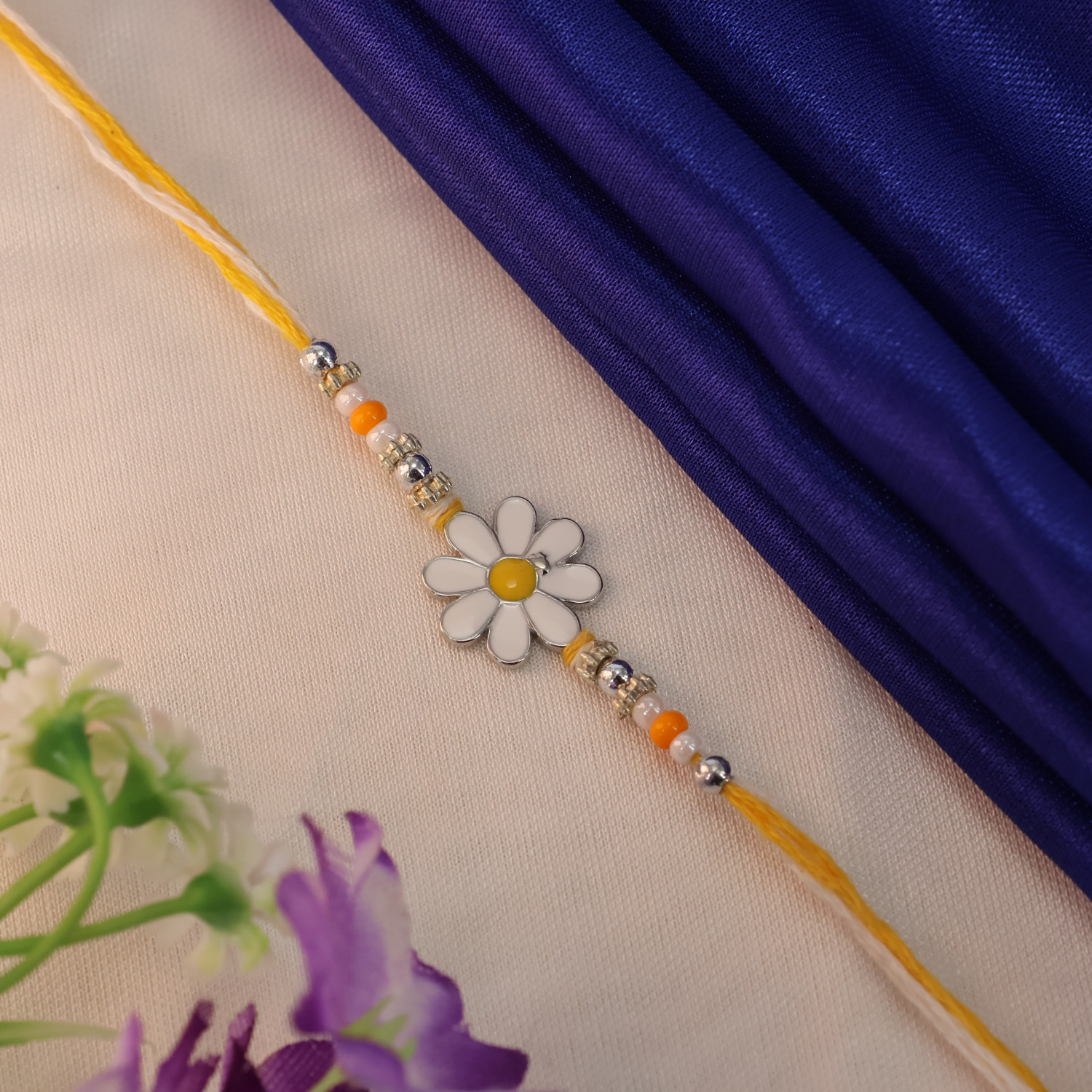  A Rakhi 