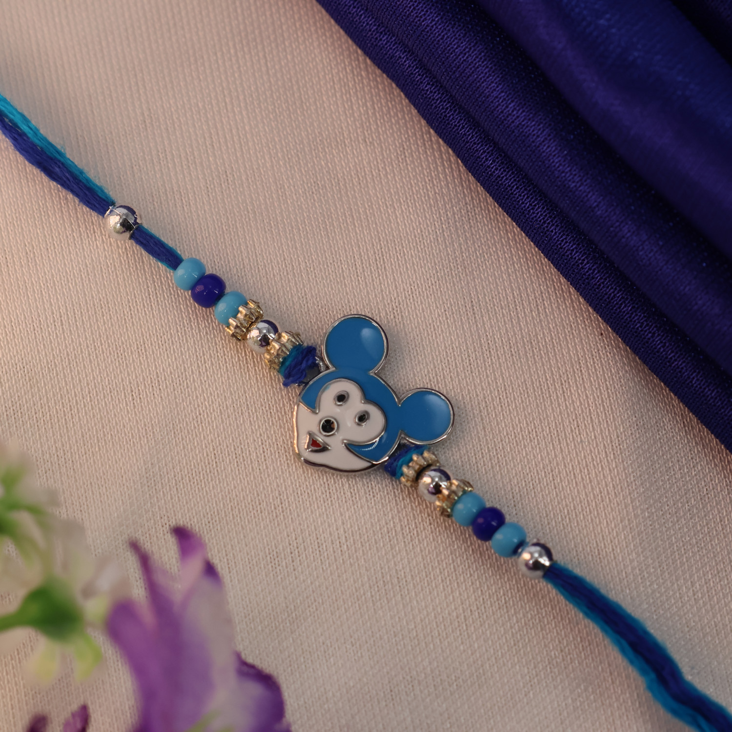  A Rakhi 