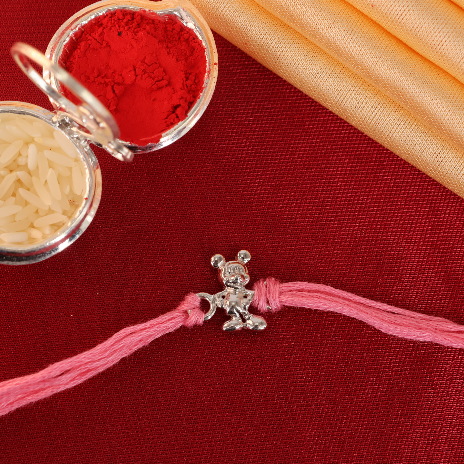  A Rakhi 