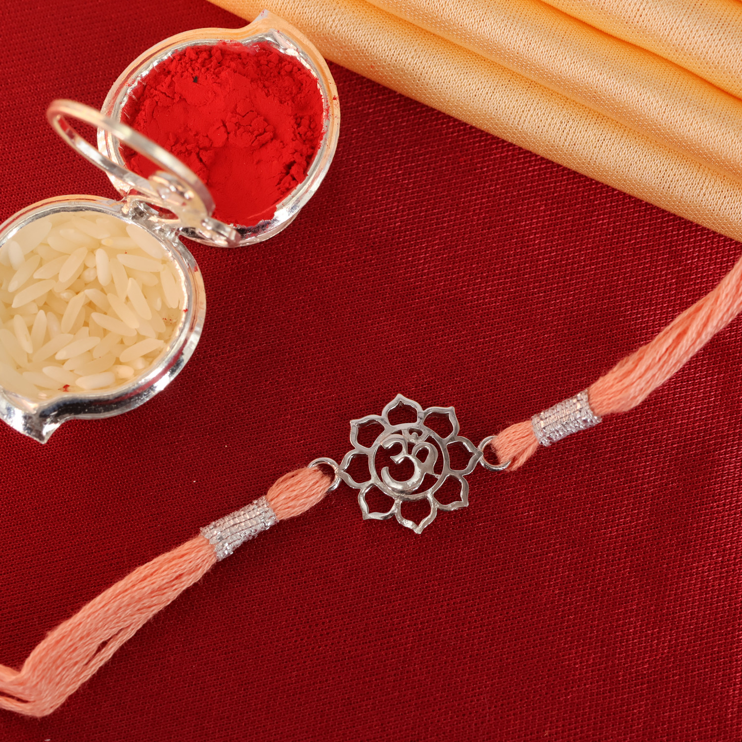  A Rakhi 