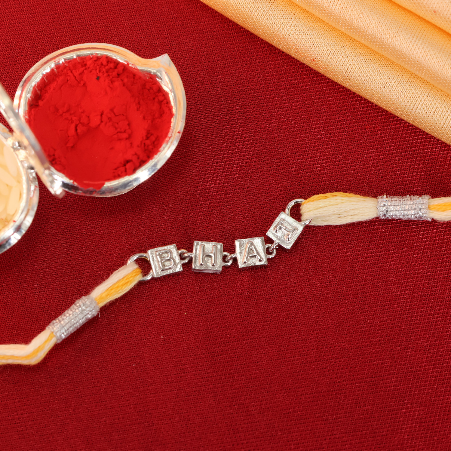  A Rakhi 