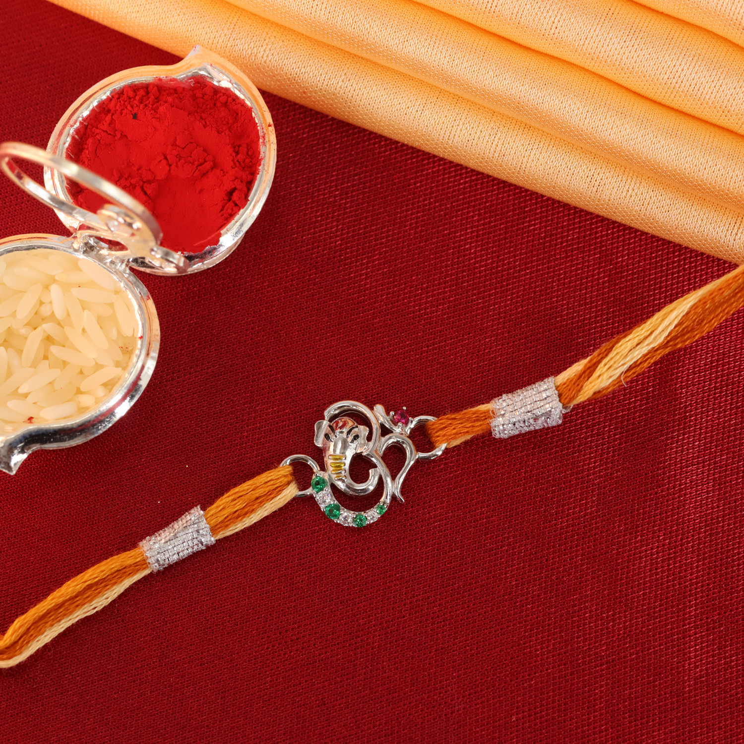  A Rakhi 
