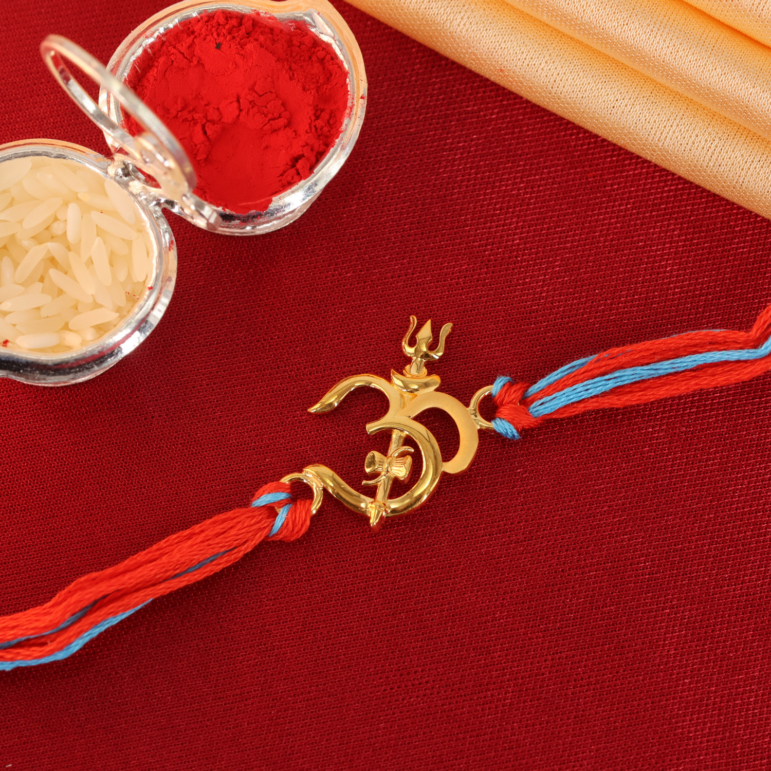  A Rakhi 