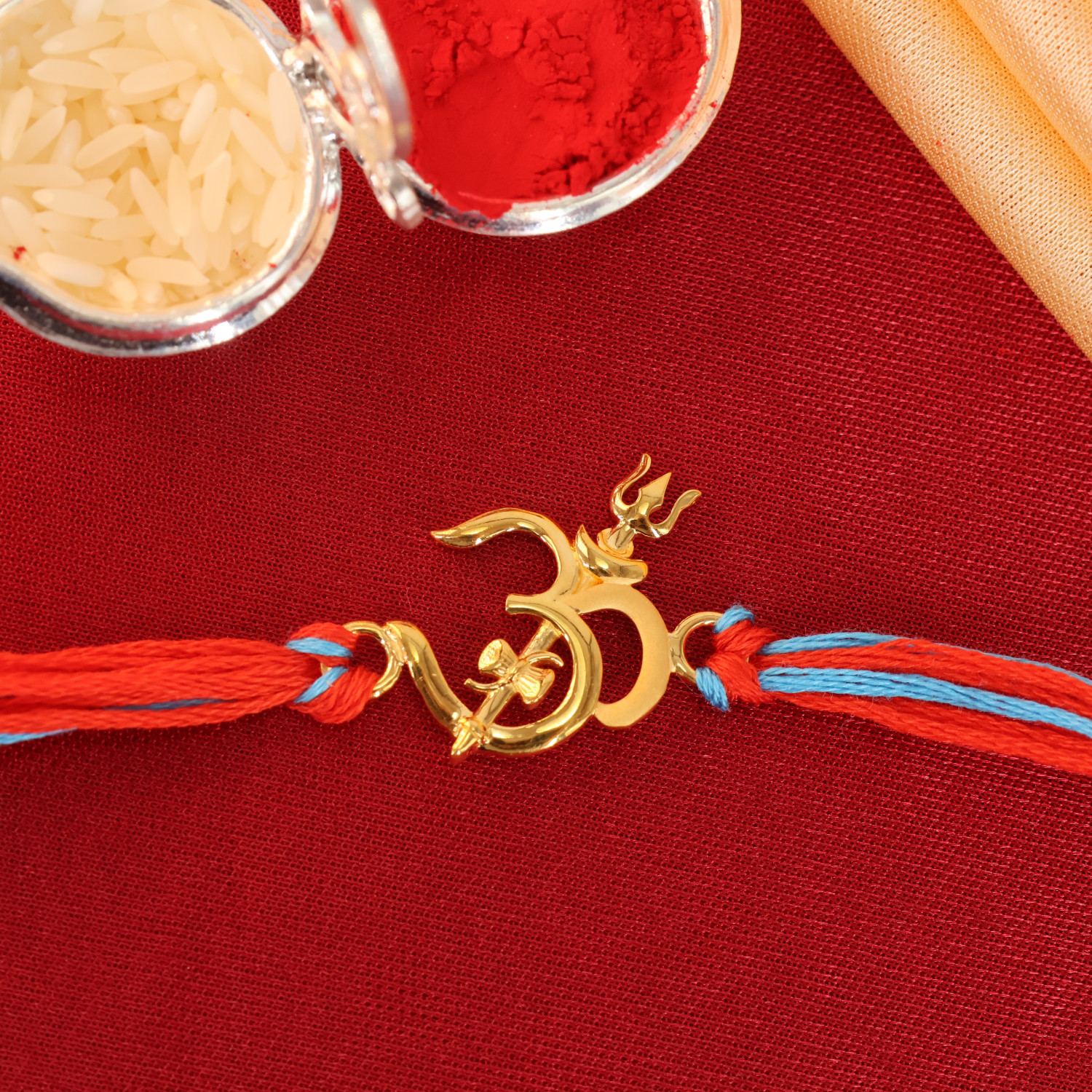  A Rakhi 
