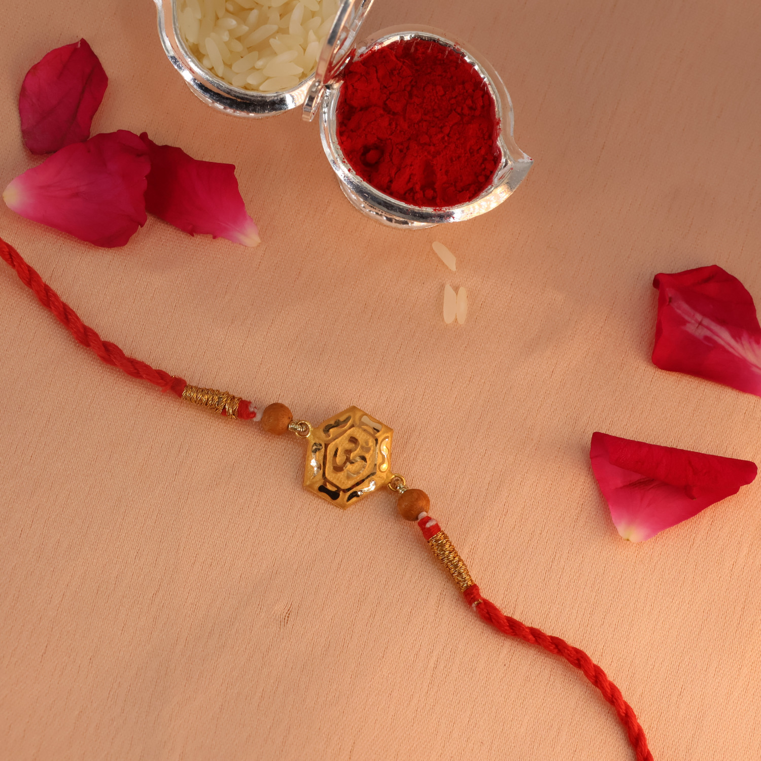  A Rakhi 