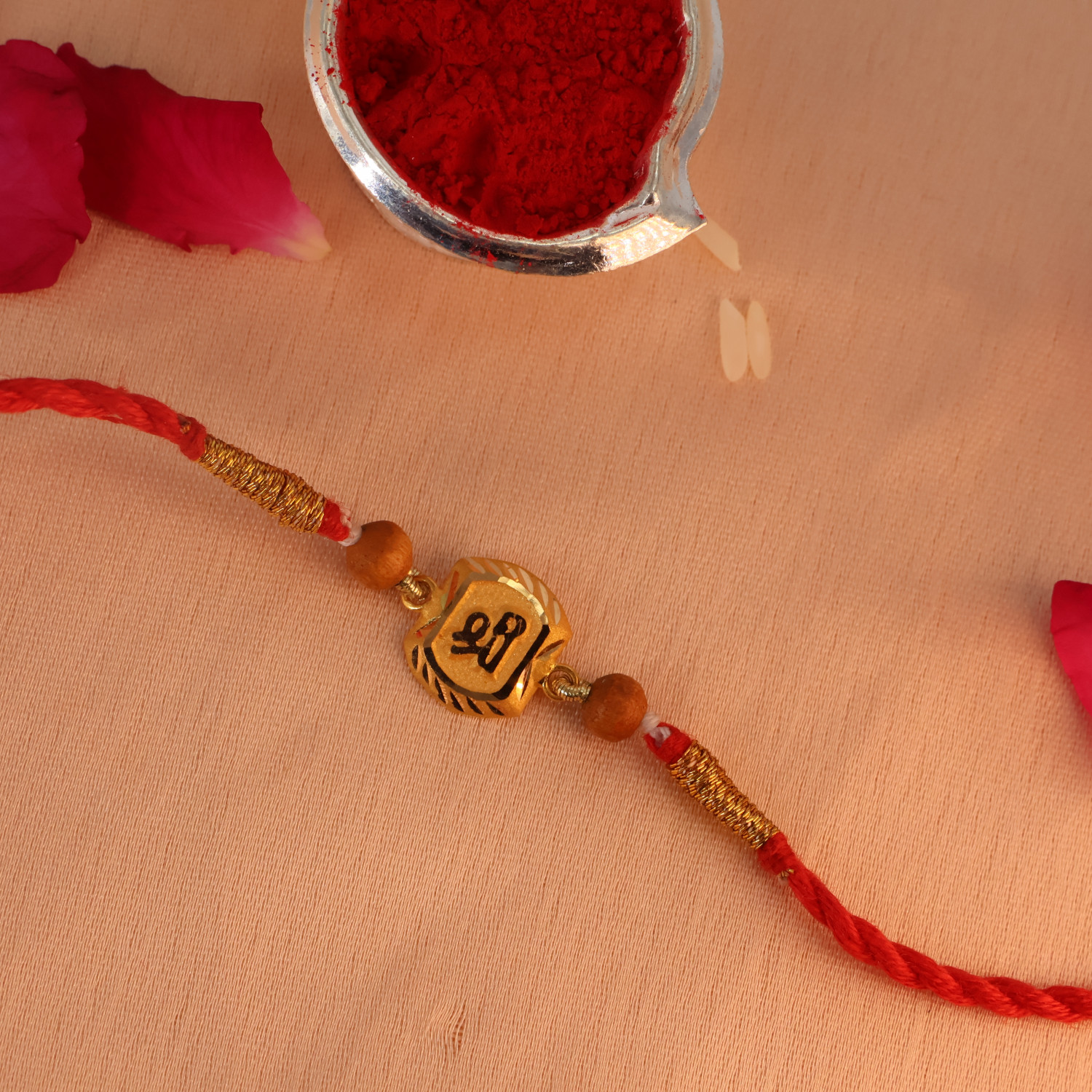  A Rakhi 